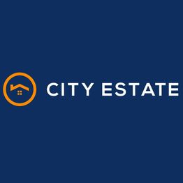 Logo van City Estate met oranje huispictogram op een donkerblauwe achtergrond.