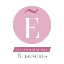 Logotipo rosa con "E", "Centro Médico Estético" y "Ruiseñores" en texto.