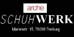 Logo von "arche SCHUHWERK" mit Adresse: Marienstr. 15, 79098 Freiburg, auf schwarzem Hintergrund.