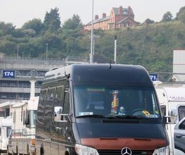 In Dover, warten auf die Fähre