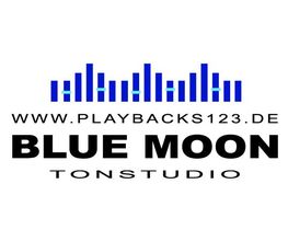 BLUE MOON Tosntudio Logo