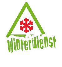 Grünes Warnschild mit roter Schneeflocke und dem Wort "Winterdienst" darunter.