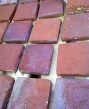 Fliesen+Silikon Raik Uka Logo