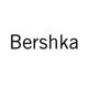 Texto "Bershka" en negro sobre fondo blanco.