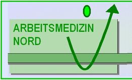 Grünes Logo mit Text "Arbeitsmedizin Nord" und einem Pfeil, der nach oben zeigt.