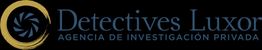 Logo de Detectives Luxor, agencia de investigación privada con diseño en azul y dorado.
