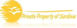 Gelbes Logo mit Sonne, Vögeln und Schriftzug „Private Property of Sardinia“ in eleganter Schrift.