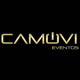 Logotipo dorado de "Camovi Eventos" sobre fondo negro.