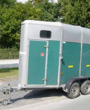 UN-LX 17 Ifor Williams HB 401 R 1,6t