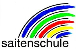 Logo mit bunten Linienbogen und dem Text "Saitenschule".