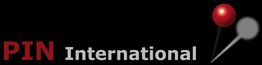 Logo mit rotem Schriftzug "PIN International" und rotem Pin auf schwarzem Hintergrund.