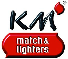 Logo mit schwarzem Text "KM" und rotem Text "match & lighters", rote Flamme oben rechts.