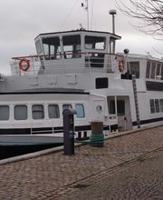 Jetzt kaufen: exklusives Restaurantschiff / Wohnschiff