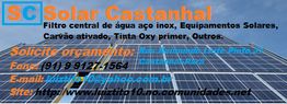 Painel solar sobre céu azul com texto da empresa "Solar Castanhal" e informações de contato.