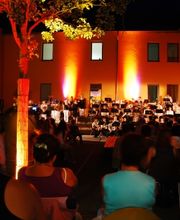 Architekturbeleuchtung, Serenade, Volksschule Wackersdorf