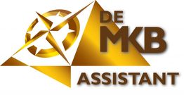 Goudkleurige piramide met tekst: "De MKB Assistant" en een kompas-icoon.