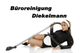 Frau in Uniform mit Staubsauger, daneben Text: "Büroreinigung Diekelmann".