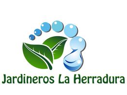 Logotipo de Jardineros La Herradura: hojas verdes y gotas de agua en forma de pie.