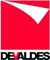 Rotes Logo mit weißem Dreieck und Schrift "DEVALDES" darunter in Schwarz.