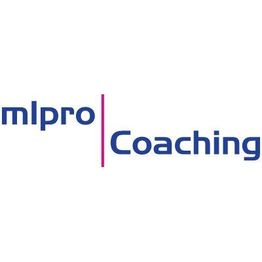 Schriftzug "mlpro | Coaching" mit blauem Text und magentafarbenem senkrechten Strich dazwischen.