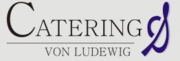 Logo mit Schriftzug "Catering von Ludewig" und einem blauen Symbol auf grauem Hintergrund.