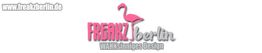 Freakzberlin-Logo mit pinkem Flamingo und Slogan "WahnSINNiges Design" auf weißem Hintergrund.