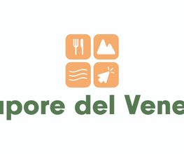 Logo "Sapore del Veneto" mit Symbolen: Besteck, Berg, Wellen, Pfeil; auf weißem Hintergrund.