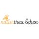 Logo mit Text "naturtreu leben" und gelber Blume.