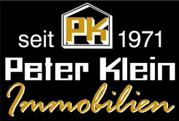 Seit 1971: PK-Logo und "Peter Klein Immobilien" in Gelb und Weiß auf schwarzem Hintergrund.
