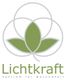 Logo von Lichtkraft, Zentrum für Gesundheit, mit grünen Blättern und drei überlappenden Kreisen.
