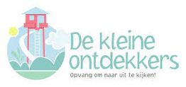 Afbeelding van logo "De kleine ontdekkers" met speeltoren en tekst: "Opvang om naar uit te kijken!"