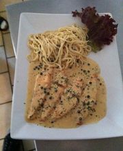 pizzeria milano Logo