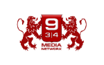Rotes Logo mit zwei Löwen und der Zahl "9 3/4", darunter der Text "Media Network".
