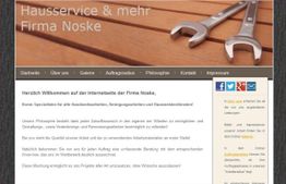 Startseite einer Handwerkerfirma mit Schraubenschlüsseln, Menüleiste und Text über Dienstleistungen.