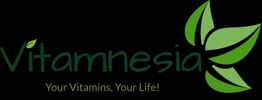 Logo mit grünem Text "Vitamnesia", Slogan: "Your Vitamins, Your Life!", grüne Blätter rechts.