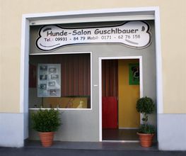 Hundesalon Guschlbauer von außen