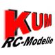 Logo mit rotem "KUM" und schwarzem "RC-Modelle" auf weißem Hintergrund.