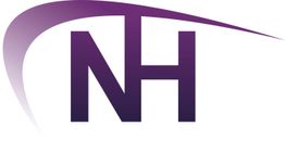 Logo mit lila Buchstaben "NH" und geschwungener Linie nach oben rechts.