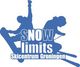 Silhouetten van snowboarder en skiër met tekst: "Snow limits Skicentrum Groningen".