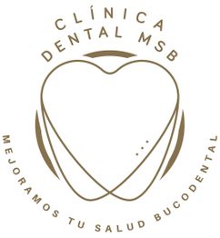 Logo de Clínica Dental MSB con forma de diente y lema: "Mejoramos tu salud bucodental".