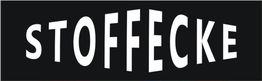 Schwarzes Schild mit weißem Schriftzug "STOFFECKE" in versetzter, perspektivischer Schrift.