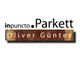 Logo mit den Worten "inpuncto Parkett" und "Oliver Günter" auf Holzhintergrund.
