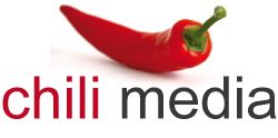 Rotes Chilischoten-Logo mit dem Text "chili media" in Rot und Grau daneben.