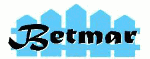 Logo mit schwarzem "Betmar"-Text vor einem hellblauen Zaun im Hintergrund.