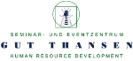 Logo von Gut Thansen Seminar- und Eventzentrum mit einer Biene in einem Kreis.