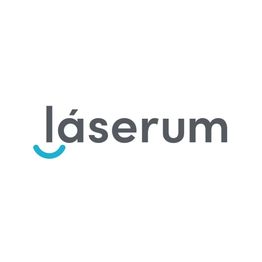 Logotipo de "láserum" con una sonrisa azul debajo de la letra "l".