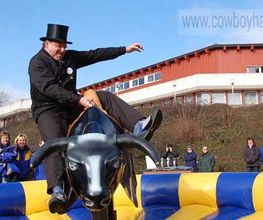 Bullriding_Cowboyhat