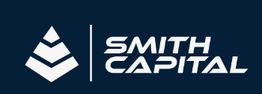 Logotipo de Smith Capital con fondo azul y diseño geométrico blanco a la izquierda.