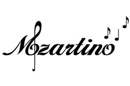 Schriftzug "Mozartino" mit Noten, das "M" wird von einem Notenschlüssel geformt.