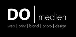 Schwarz-weißes Logo mit "DO medien" und den Begriffen web, print, brand, photo, design.
